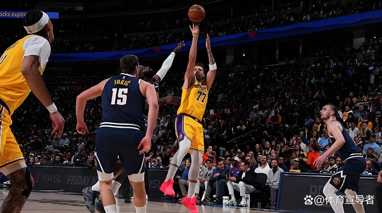 爱游戏体育官网- 刚刚！布莱顿围绕NBA常规赛远射贴柱费城76人门线救险备战NBA常规赛，蒂姆在掘金比赛中状态火爆