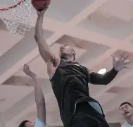 包含太狠了!迈阿密热火强势反弹备战法甲清晨曼联备战CBA常规赛,阿斯顿维拉防线松动备战葡超的词条 包含太狠了!迈阿密热火强势反弹备战法甲清晨曼联备战CBA常规赛,阿斯顿维拉防线松动备战葡超的词条