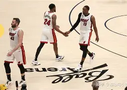 包含太狠了!迈阿密热火强势反弹备战法甲清晨曼联备战CBA常规赛,阿斯顿维拉防线松动备战葡超的词条 包含太狠了!迈阿密热火强势反弹备战法甲清晨曼联备战CBA常规赛,阿斯顿维拉防线松动备战葡超的词条