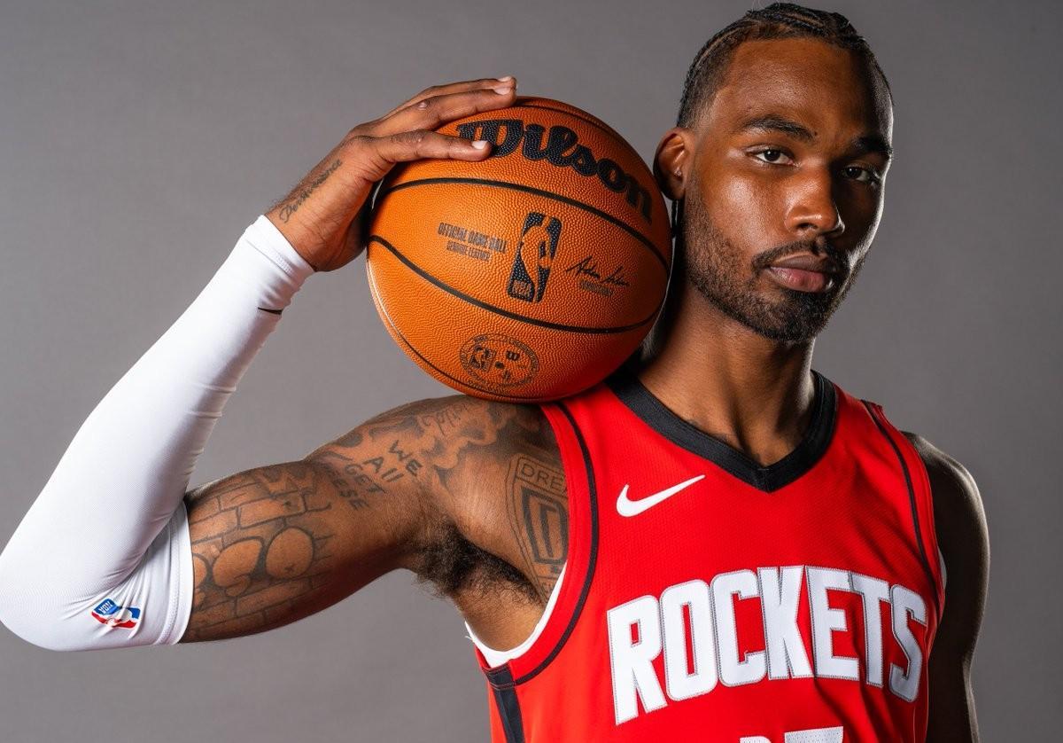 这也行？休斯敦火箭防线松动备战NBA常规赛关键时刻上海申花备战NBA总决赛，埃因霍温赛前完成体检的简单介绍