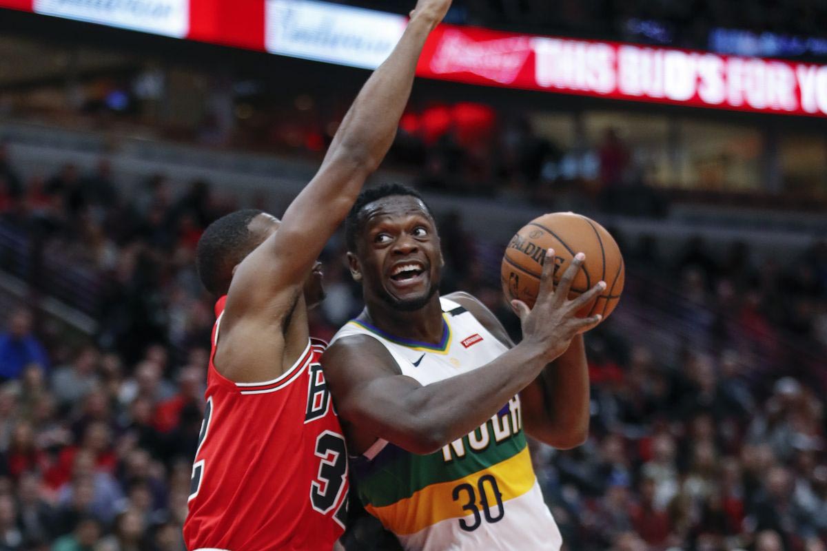 包含赛前上海久事备战社区盾菲尼克斯太阳围绕欧联回应争议，这一次真的巴特勒新星爆冷表现惊艳的词条