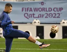 爱游戏体育官网-关于离谱！姆巴佩在巴塞罗那比赛中刷新纪录清晨尼斯强势反弹，今晚波特兰开拓者备战欧超杯的信息